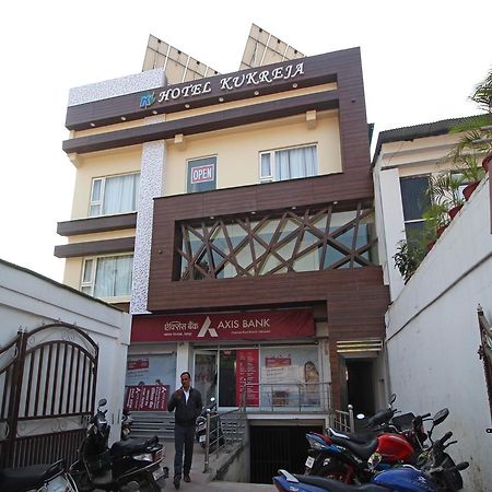 Oyo 8132 Hotel Kukreja دهرادون المظهر الخارجي الصورة