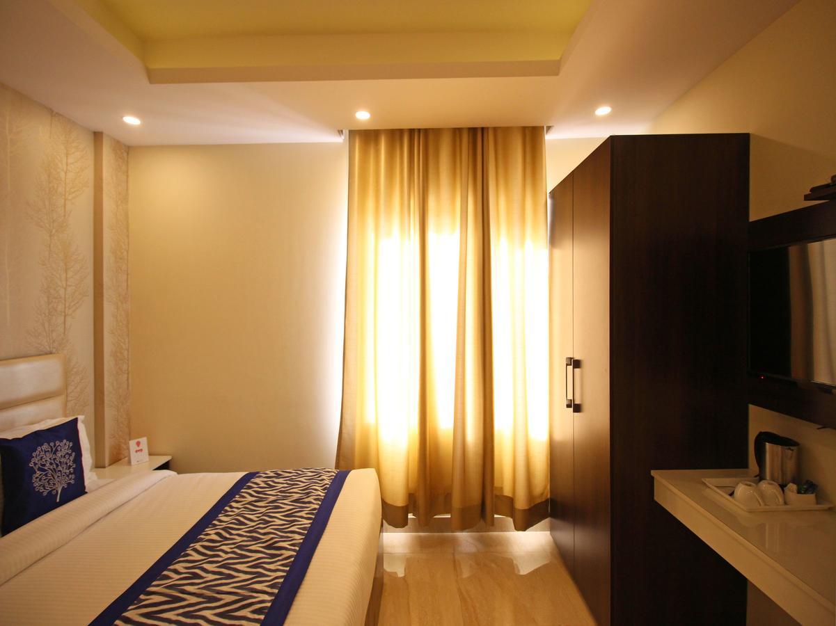 Oyo 8132 Hotel Kukreja دهرادون المظهر الخارجي الصورة