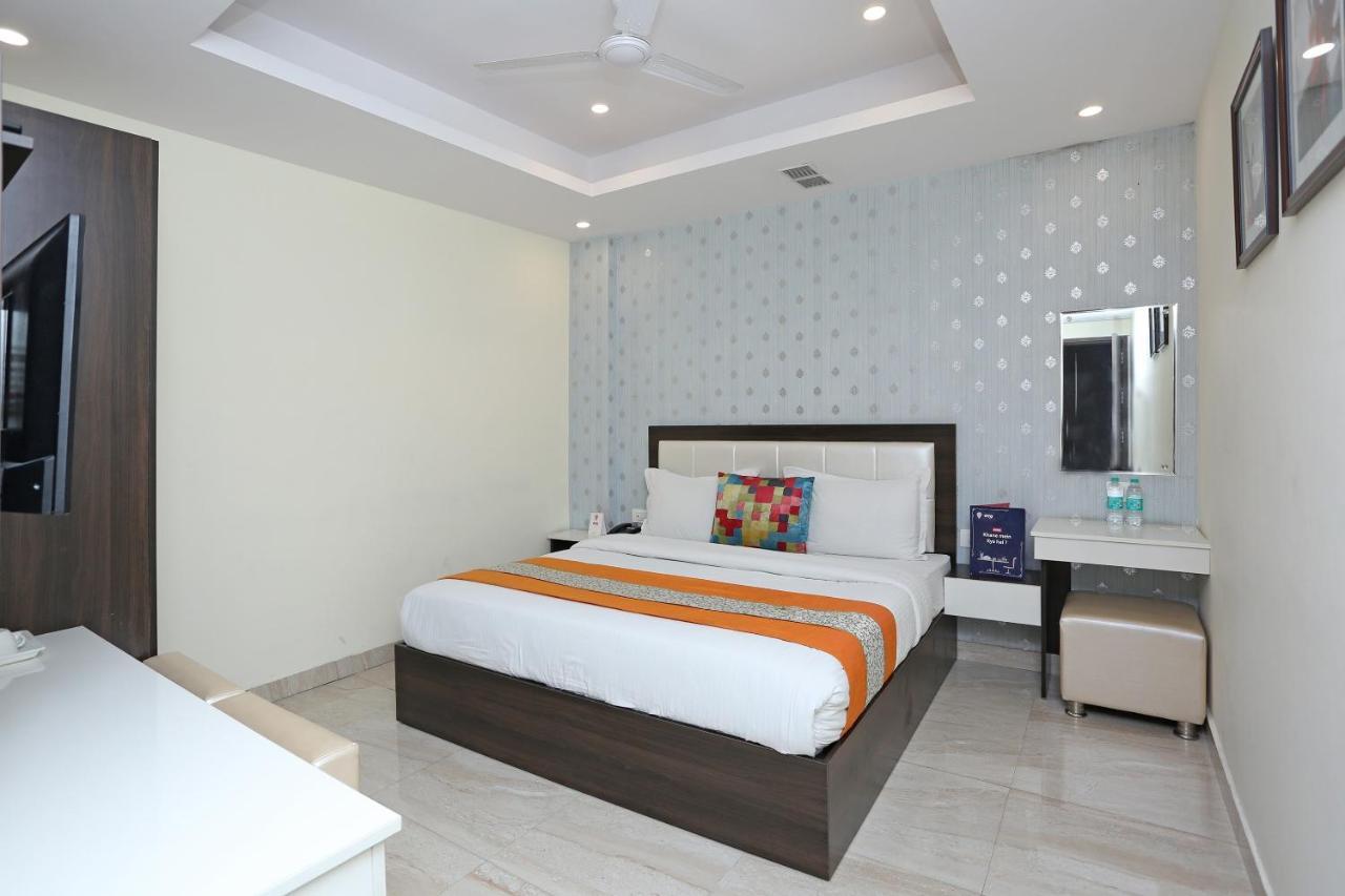 Oyo 8132 Hotel Kukreja دهرادون المظهر الخارجي الصورة